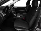 Front seats from Drivers Side photo